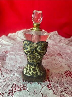 Leopard Print Corset Bottle Décor - Glass Perfume Bottle & Rose Dauber
